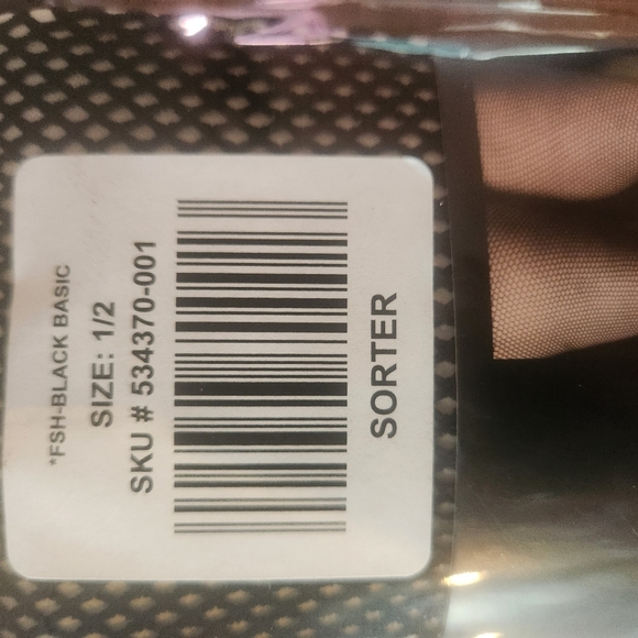 🆕️ NWT Black Net Tights Torrid Size 1/2 - Picture 4 of 6
